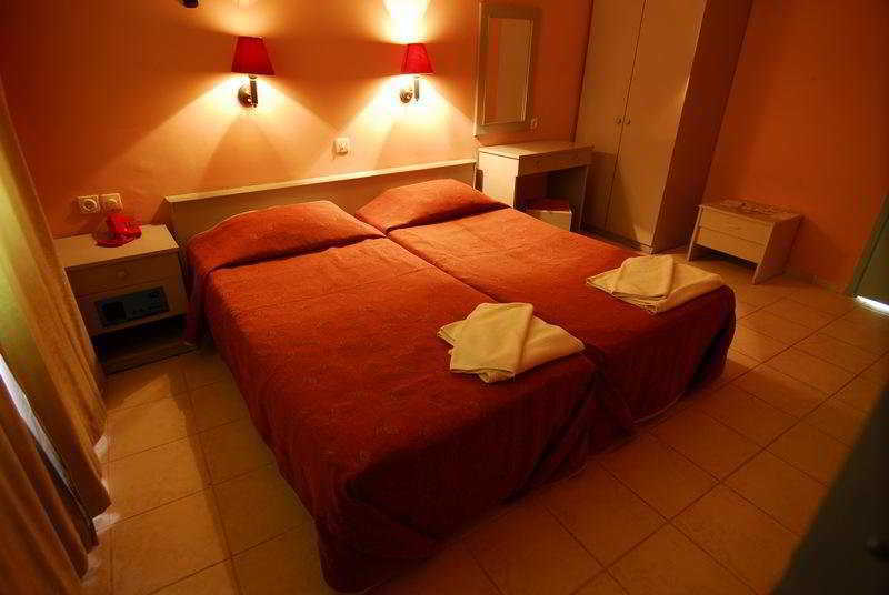 Akdeniz Apart Hotel Kusadası Exteriör bild