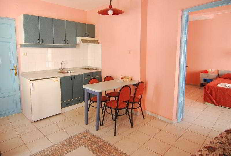 Akdeniz Apart Hotel Kusadası Exteriör bild
