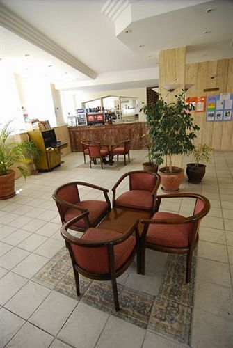 Akdeniz Apart Hotel Kusadası Exteriör bild